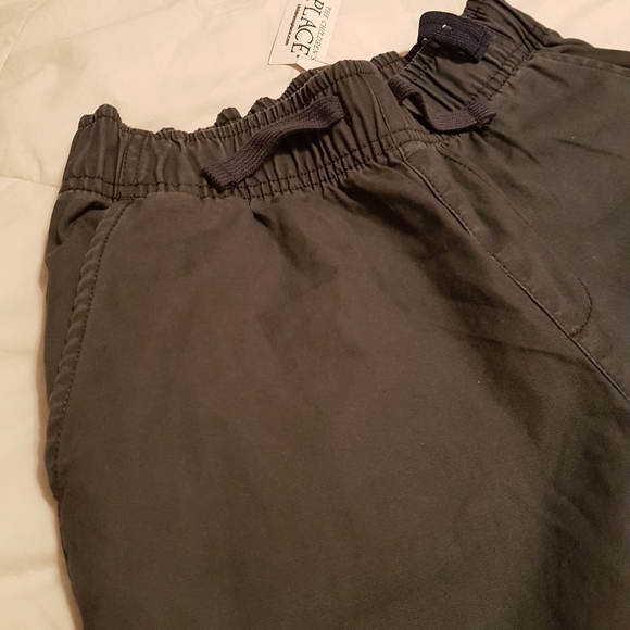 3/$30 Youth Joggers - Picture 2 of 7